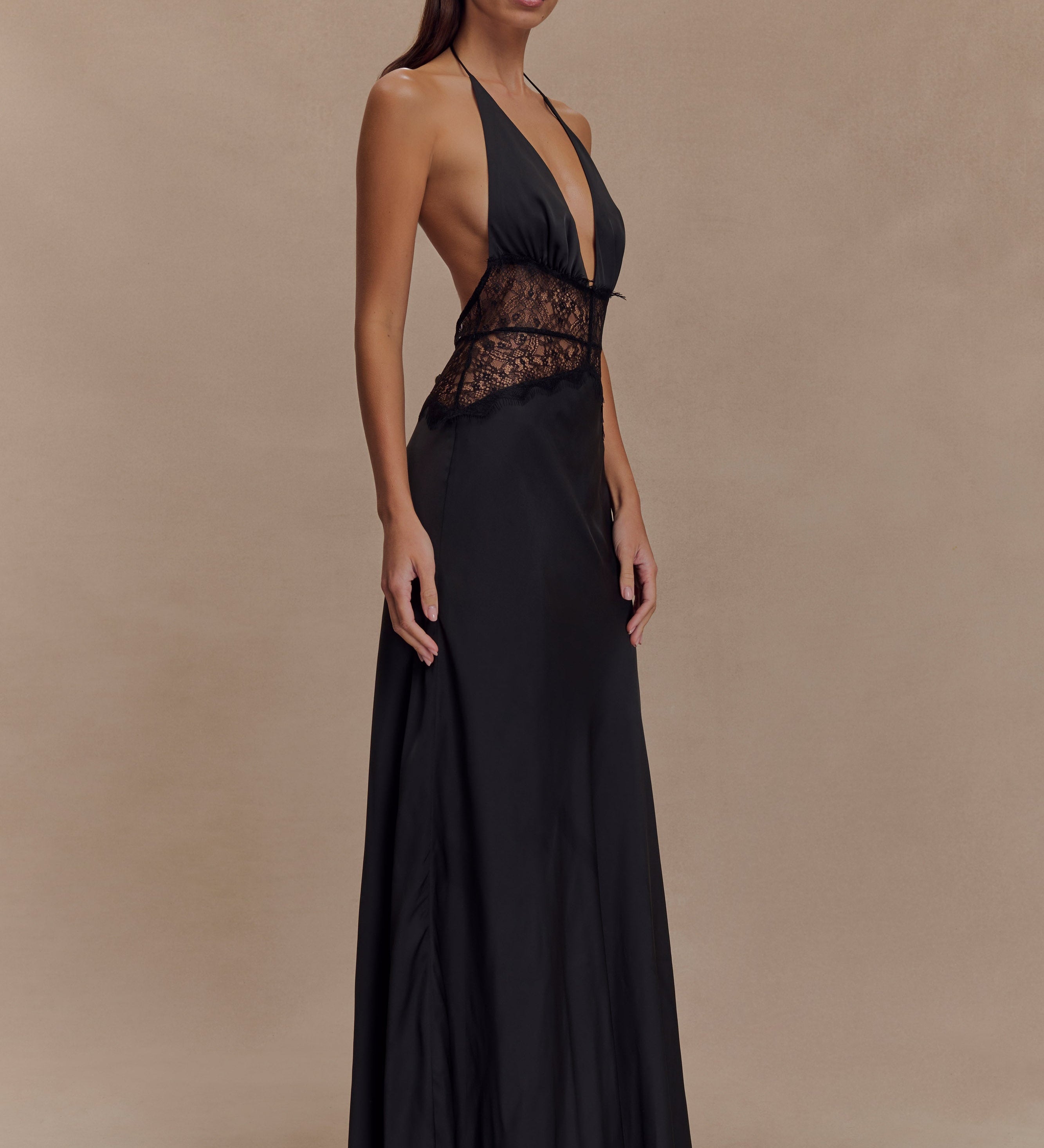 Velina - Vestido em renda e cetim