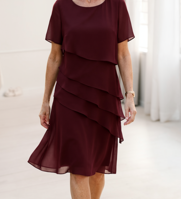 Lídia - Vestido Ruffle de Conforto Elegante