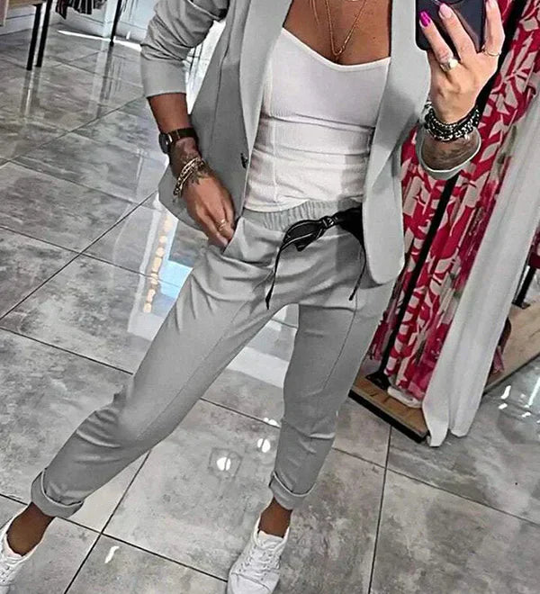 Adriana - Conjunto elegante