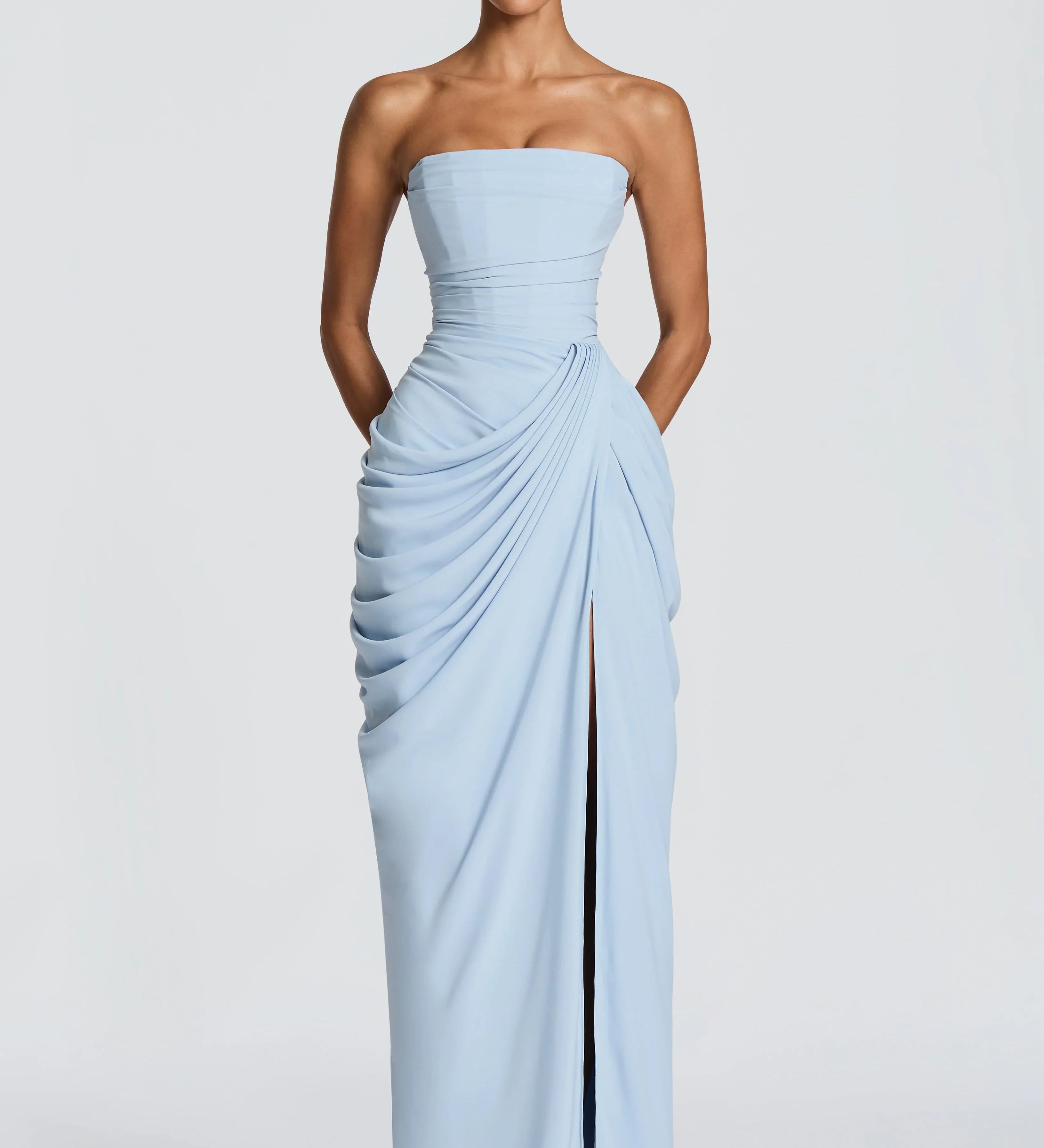 Adriana - Vestido Longo Drapeado com Fenda